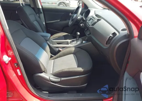 2015 Kia Sportage Lx z USA, uszkodzony, nr VIN KNDPBCAC6F7694311